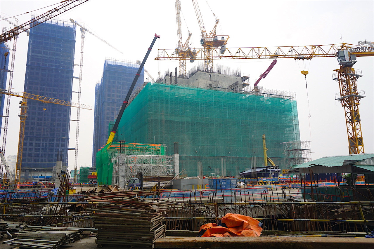 Cận cảnh tiến độ ‘thần tốc’ tại siêu dự án Vinhomes Central Park